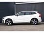 Volvo XC60 T6 Plug-in hybrid AWD Plus Dark | Trekhaak | Rondom zichtcamera | Verwarmbare voorstoelen+stuurwiel+achterbank | Premium audio by Harman Kardon | 19 inch Lichtmetalen velgen
