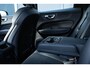 Volvo XC60 T6 Plug-in hybrid AWD Plus Dark | Trekhaak | Rondom zichtcamera | Verwarmbare voorstoelen+stuurwiel+achterbank | Premium audio by Harman Kardon | 19 inch Lichtmetalen velgen
