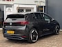 Volkswagen ID.3 First Max 58 kWh | 93% SOH | Pano | Trekhaak | Stoelverwarming | Camera | Adaptive Cruise | NL-Auto