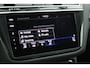 Volkswagen Tiguan 1.5 TSI 150pk DSG R-Line Business+ Black Style Trekhaak Camera harman/kardon Keyless Head-Up Keyless Panoramadak Navigatie
