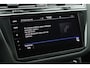 Volkswagen Tiguan 1.5 TSI 150pk DSG R-Line Business+ Black Style Trekhaak Camera harman/kardon Keyless Head-Up Keyless Panoramadak Navigatie