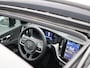 Volvo XC60 2.0 T6 Plug-in hybrid AWD Plus Black Edition / Trekhaak / Pano. Dak / 360 camera / Stoel-, stuurwiel- & achterbankverwarming / Elektr. stoelverstelling / BLIS