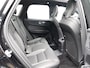 Volvo XC60 2.0 T6 Plug-in hybrid AWD Plus Black Edition / Trekhaak / Pano. Dak / 360 camera / Stoel-, stuurwiel- & achterbankverwarming / Elektr. stoelverstelling / BLIS