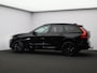 Volvo XC60 2.0 T6 Plug-in hybrid AWD Plus Black Edition / Trekhaak / Pano. Dak / 360 camera / Stoel-, stuurwiel- & achterbankverwarming / Elektr. stoelverstelling / BLIS