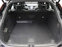 Volvo XC60 2.0 T6 Plug-in hybrid AWD Plus Black Edition / Trekhaak / Pano. Dak / 360 camera / Stoel-, stuurwiel- & achterbankverwarming / Elektr. stoelverstelling / BLIS