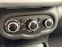 Renault Twingo 1.0 SCe Limited | Airco | Elektrische ramen | NAP | Nieuwe APK t/m 2028 | Leuke auto!!
