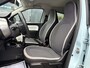 Renault Twingo 1.0 SCe Limited | Airco | Elektrische ramen | NAP | Nieuwe APK t/m 2028 | Leuke auto!!