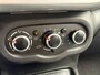Renault Twingo 1.0 SCe Limited | Airco | Elektrische ramen | NAP | Nieuwe APK t/m 2028 | Leuke auto!!