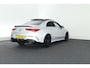 Mercedes-Benz CLA 200 163pk Solution AMG Trekhaak Camera Burmester Stoelverwarming Sfeerverlichting Panoramadak Navigatie