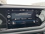 Volkswagen Taigo 1.5 TSI 150pk DSG R-Line / Virtual Cockpit Pro / Panoramadak / IQ LED / Achteruitrijcamera / 18''LMV