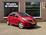 Toyota Aygo 1.0-12V ASPIRATION RED NAVIGATOR | AIRCO | VELGEN | NAVI | HALF LEER | NAP