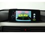 BMW 3-Serie 320i High Executive (STOELVERWARMING, DEALER ONDEROUDEN, CAMERA, CRUISE CONTROL, PARKEERSENSOREN, AUTOMAAT, LEER)