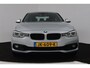 BMW 3-Serie 320i High Executive (STOELVERWARMING, DEALER ONDEROUDEN, CAMERA, CRUISE CONTROL, PARKEERSENSOREN, AUTOMAAT, LEER)