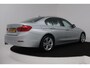 BMW 3-Serie 320i High Executive (STOELVERWARMING, DEALER ONDEROUDEN, CAMERA, CRUISE CONTROL, PARKEERSENSOREN, AUTOMAAT, LEER)