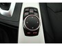 BMW 3-Serie 320i High Executive (STOELVERWARMING, DEALER ONDEROUDEN, CAMERA, CRUISE CONTROL, PARKEERSENSOREN, AUTOMAAT, LEER)