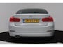 BMW 3-Serie 320i High Executive (STOELVERWARMING, DEALER ONDEROUDEN, CAMERA, CRUISE CONTROL, PARKEERSENSOREN, AUTOMAAT, LEER)