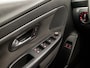 Volkswagen Eos 1.4 TSI Sport 161Pk (NAVIGATIE, CLIMATE, LEDER, STOELVERWARMING, SPORTSTOELEN, PARKEERSENSOREN, NIEUWE APK, NIEUWSTAAT)