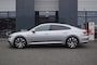 Volkswagen Arteon 1.5 TSI DSG R-Line / Panodak /trekhaak wegklb. /DynAudio/ DCC/ 19 Inch LM,/ Navi Pro/360gr Camera