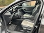 Peugeot e-208 EV 50kWh 136PK GT Pack + 17"/ Navi/ Clima/ Cruise/ Panorama/ Full-LED/ Camera/ CarPlay/ Stoelverwarming/ NL auto