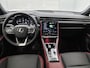 Lexus LBX 35th Edition | Bi-Tone Premium Metallic | 18" Mat Zwarte Velgen | Dark Rose Interieur |