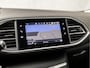 Peugeot 308 1.2 PureTech Sport (VIRTUAL COCKPIT, APPLE CARPLAY, GROOT NAVI, PARKEERSENSOREN, SPORTSTOELEN, LM VELGEN, CRUISE, NIEUWE APK, NIEUWSTAAT)