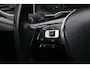 Volkswagen Polo 1.0 TSI Highline Automaat R-line | Airco | Panorama dak | Carplay | Parkeersensoren | Stoelverwarming | Elec ramen