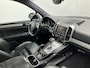 Porsche Cayenne 4.8 GTS 18-Voudig Bose Pano Alcantara Stoel/Stuurverw Luchtvering Voll.Onderhouden BOMVOL!