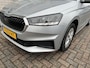 Skoda Fabia 1.0 TSI Ambition / AUTOMAAT/ GARANTIE TM 07-2027/ SMARTLINK/ PARKEER SENSOREN/ CRUISE CONTROL/ AIRCO/ DAB/ START-STOP SYSTEEM/ LANE-ASSIST/ ISOFIX/ 15'' LMV