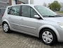 Renault Scenic 2.0-16V Business Line AUTOMAAT 135PK! NL AUTO NAP! AIRCO ECC l Cruise l Trekhaak l PDC! TOPSTAAT l DEALER OH!