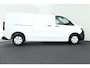Volkswagen Transporter T7 2.0 TDI 110pk L2H1 Comfortline Incl. BPM! Parkeersensoren Carplay Bijrijdersbank