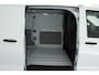 Volkswagen Transporter T7 2.0 TDI 110pk L2H1 Life Incl. BPM! Parkeersensoren Carplay Bijrijdersbank