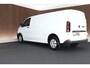 Volkswagen Transporter T7 2.0 TDI 110pk L2H1 Life Incl. BPM! Parkeersensoren Carplay Bijrijdersbank