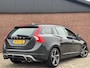 Volvo V60 1.6 T3 R-DESIGN | NL-AUTO! | NAVI! | TREKHAAK!