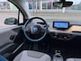 BMW i3 Executive 120Ah 42 kWh/Schuifdak/H-Kardon/W-pomp/3-fase/20"