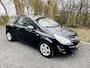 Opel Corsa 1.2-16V Design Edition Automaat | Cruise control | Stoel- en stuurverwarming | Parkeersensoren