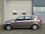 Kia Ceed Cee'd Sporty Wagon 1.6 X-tra Dealer onderhouden / Airco / Trekhaak / NAP / APK 12-2026