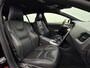 Volvo V60 2.0 D4 Summum Automaat | Leder | BLIS | Navi | Stoelverwarming | Trekhaak | 17" Velgen | Clima | PDC | Cruise | LED |
