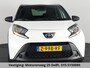 Toyota Aygo X VVT-i MT PLAY BLACK & WHITE 1e EIG GARANTIE 6-2034 CARPLAY NAVI.ADAPTIVE CRUISE.CAMERA