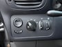 Chrysler Voyager 2.4i SE Luxe 7persoons CLIMA CRUISE PDC NIEUW APK