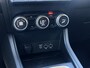 Renault Captur 1.6 E-Tech Hybrid 145PK Intens / Keyless / Camera / Cruise / Climate / Applecarplay - Androidauto / 2e Pinksterdag open 09.30 - 17.00 uur