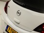 Opel Corsa 1.4-16V Sport (AIRCO, LM VELGEN, GETINT GLAS, SPORTSTOELEN, CRUISE, ELEK RAMEN, NIEUWSTAAT)