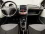 Peugeot 107 1.0-12V XR Sport (5 DEURS, NAP, SCHERM, AIRCO, SPORTSTOELEN, NIEUWE APK, NIEUWSTAAT)