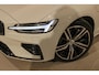 Volvo V60 2.0 T8 Twin Engine AWD R-Design PANO | B&W | HUD