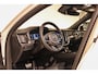 Volvo V60 2.0 T8 Twin Engine AWD R-Design PANO | B&W | HUD