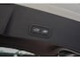 Volvo XC40 Recharge 70 kWh Panodak Leer Harman K Navi Camera Elektr. trekhaak Elektr. bedienbare achterklep Memory seats Sfeerverlichting Stuurverwarming Stoelverwarming PDC LM velgen BTW auto!
