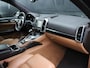 Porsche Cayenne 3.0 S E-Hybrid LUCHTVERING | LEDER | MEMORY | BOSE | TREKHAAK | STOELVERW. | CAMERA | NAVI | CRUISE |