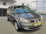 Renault Scenic 2.0-16V Tech Line