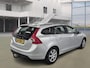 Volvo V60 2.0 D3 R-Design