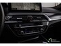 BMW 5-Serie Touring 530i xDrive High Executive Edition M-sport, comfortstoelen, BTW, 4 wielbesturing, pano-dak, camera, adaptieve cruise