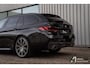 BMW 5-Serie Touring 530i xDrive High Executive Edition M-sport, comfortstoelen, BTW, 4 wielbesturing, pano-dak, camera, adaptieve cruise